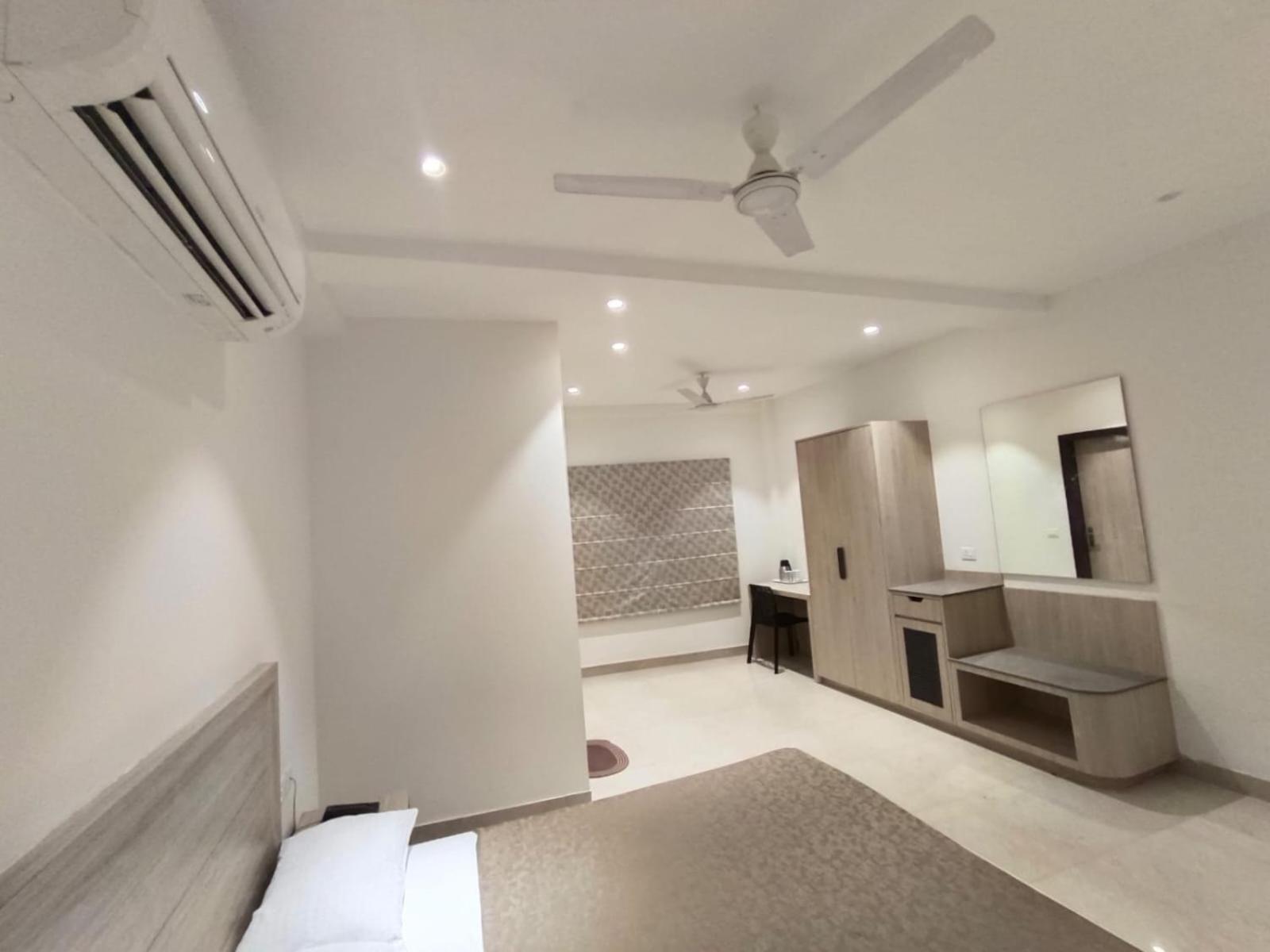 Hotel Bagla Atithi Banaras Bénarès Extérieur photo