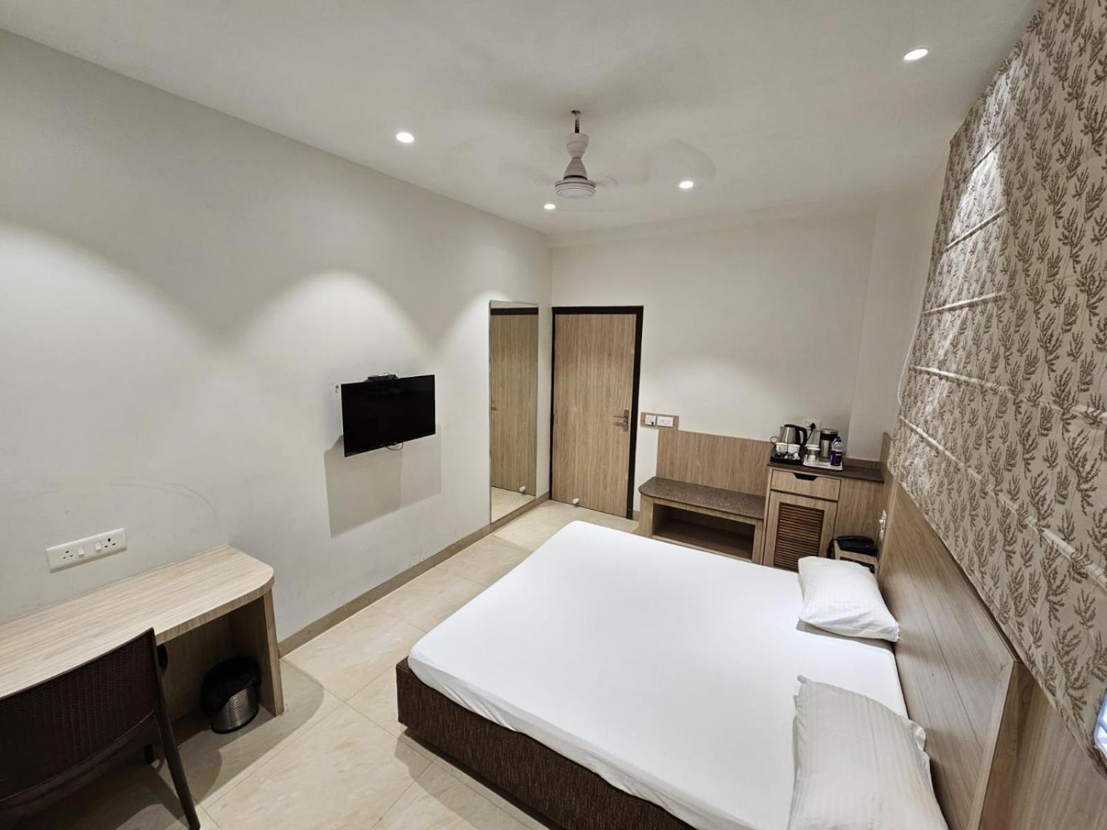 Hotel Bagla Atithi Banaras Bénarès Extérieur photo