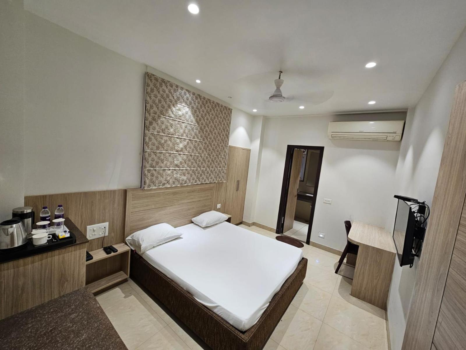 Hotel Bagla Atithi Banaras Bénarès Extérieur photo