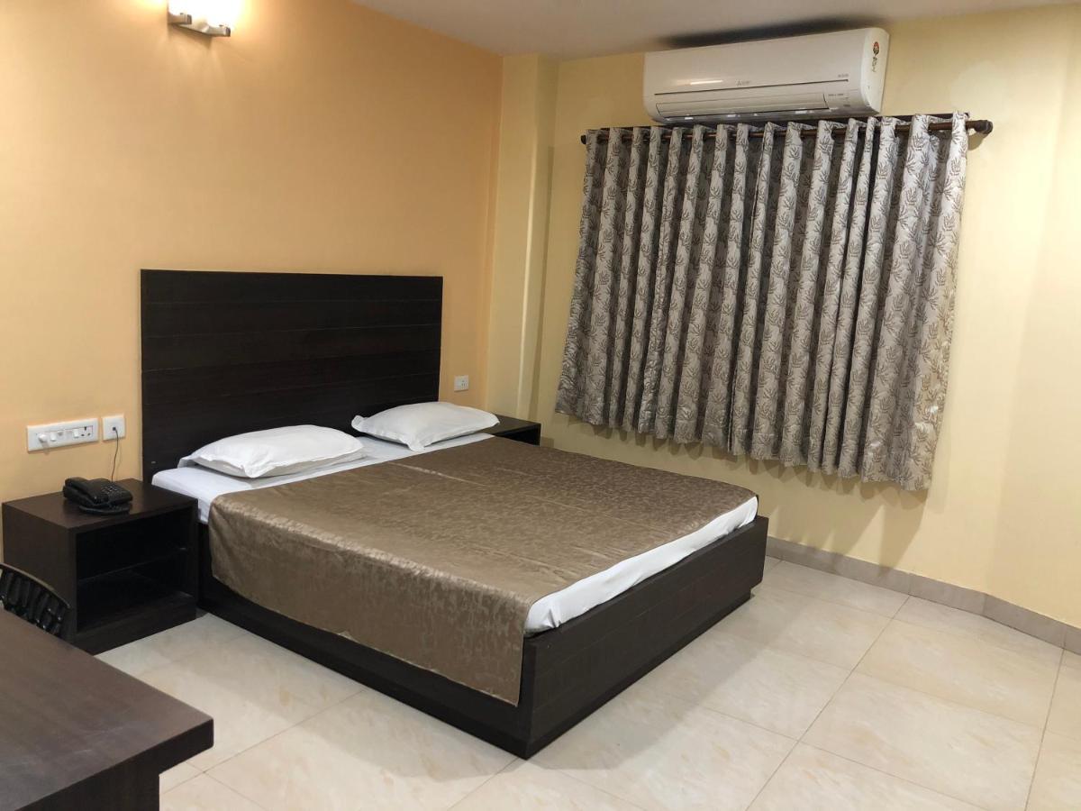 Hotel Bagla Atithi Banaras Bénarès Extérieur photo